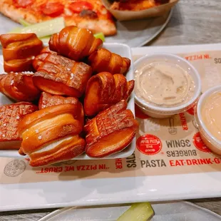 Pretzel Bites