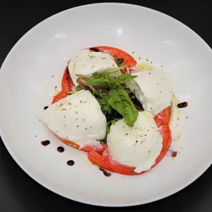 Tomato and Mozzarella salad for two