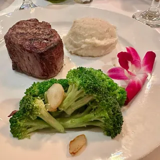 Petit Filet Mignon