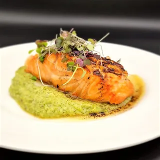 Broiled Salmon
