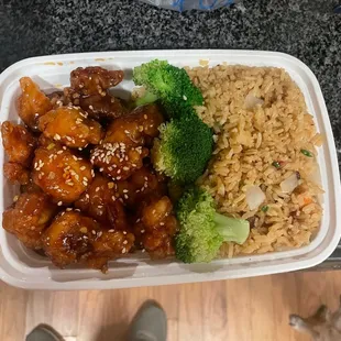 Sesame seed Chicken