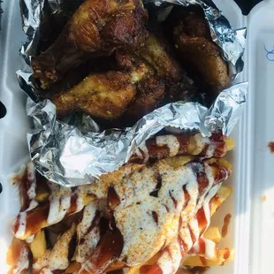 Lemon pepper wings without the spicy  and their famous fries