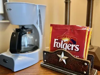 Grand Central Hotel & Grill