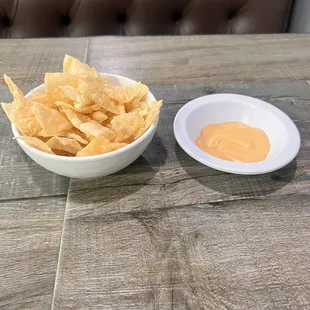 Complimentary chips with a mayonnaisey sweet dip