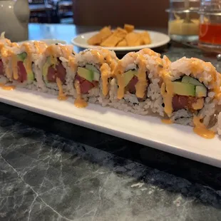 Spicy tuna roll