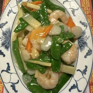 S2.-Shrimp-with-Snow-Peas