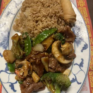 L18.-Beef-with-Vegetables