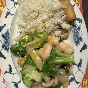 L15.-Shrimp-with-Vegetables