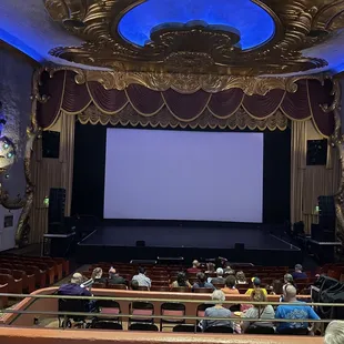 Crest theater, Sacramento, California, June 30, 2023 - here to see 1975 Jaws
