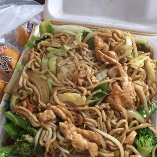Chicken Chow Mein