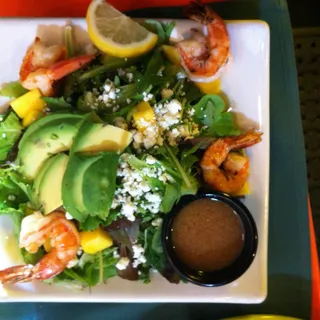 Paraiso Salad with Shrimp