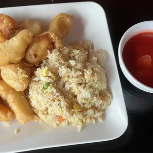 Sweet and sour chicken lunch special