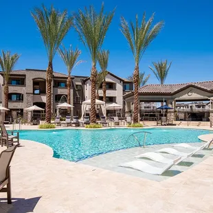 Pool with Lagoon seating.