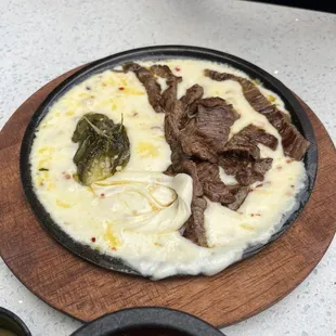 QUESO FUNDIDO with added steak