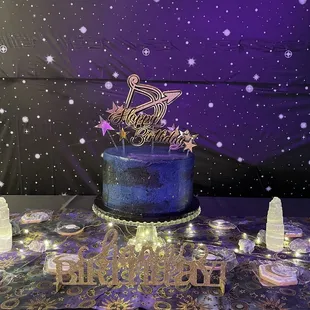 Custom celestial theme cake with chocolate and dulce de leche