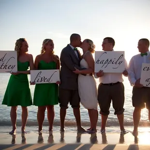 Plan your honeymoon with us