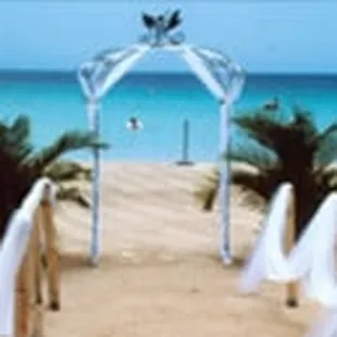 Destination wedding experts