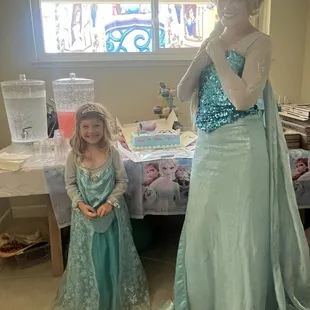 Cake with Elsa