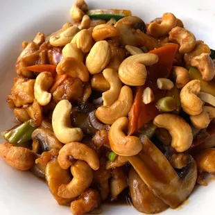 Cashew chicken
