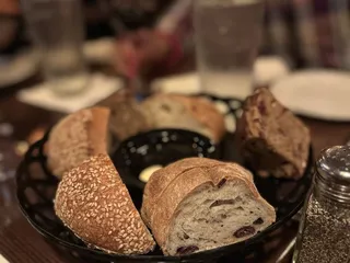 Paesanos Lincoln Heights