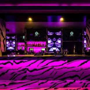 Encore Nightclub, Main Bar