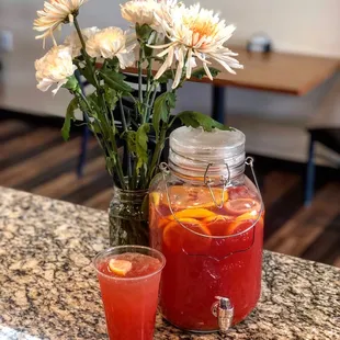 Mango Hibsicus lemonade