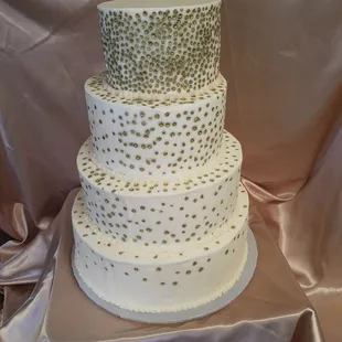a three tiered wedding cake