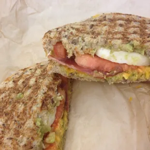 a sandwich cut in half