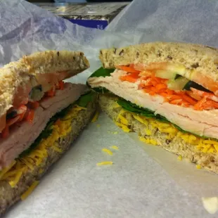 Towering Turkey and Cheddar ($6.95) 474 calories