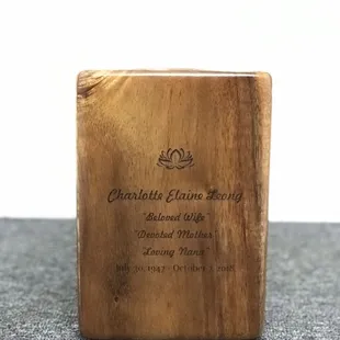 Koa urn