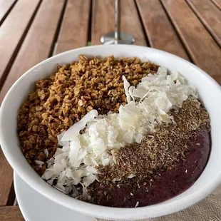 Clean Livin&apos; Smoothie Bowl