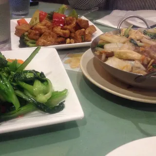 Cilantro with Bean Curd Sheets