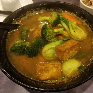 Curry Tofu Udon Soup with Vegetables