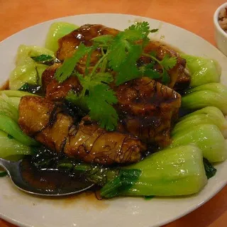 Bean Curd Rolls with Vegetables