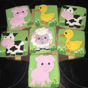 farm animals decorated cookies
