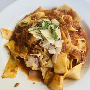 Papardelle bolognese