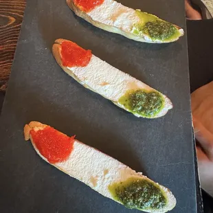 Tricolore crostini