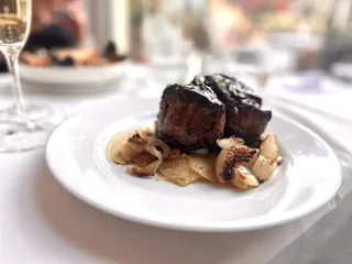 Épernay Bistro