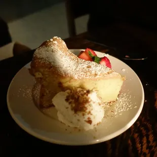 Almond tea cake