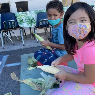 Hands on learning about corn -biofuel and yes, the 1st thanksgiving!