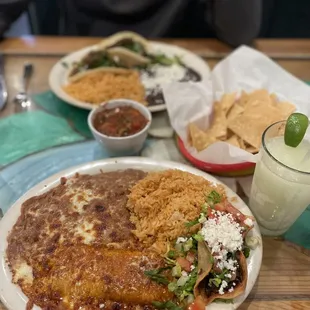 a plate of mexican food