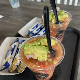 4. Coctel Regular de Camaron y Tostada de Ceviche