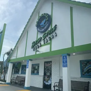 Signage in Front of Ensendas