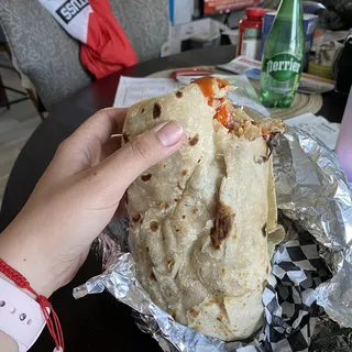 Ensenadas burrito (surf & turf)