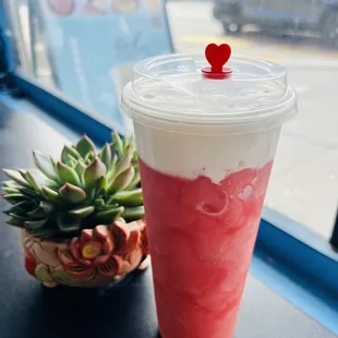 Strawberry cheese tea
