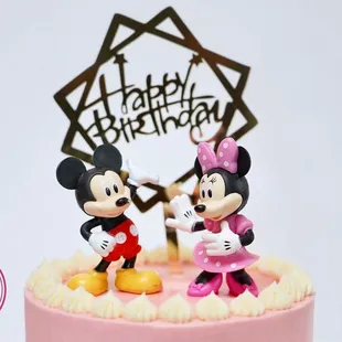 Follow on Insta: https://www.instagram.com/entremets_et_delices/