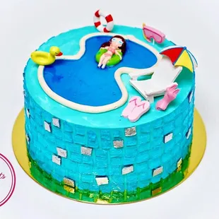 Swimming pool party
Follow on Insta: https://www.instagram.com/entremets_et_delices/