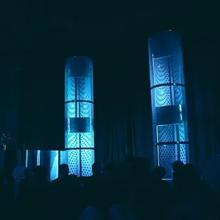 LISTEN is a series of iconic album listenings in Envelop, allowing us to be within the music.