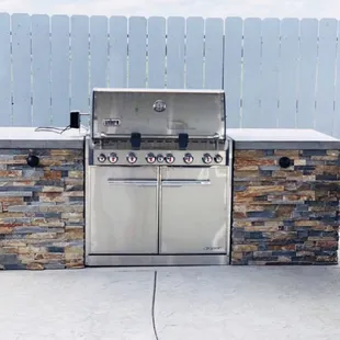 FINANCING AVAILABLE-BBQ Island!