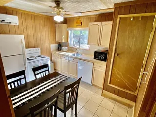 Ramsey Canyon Cabins